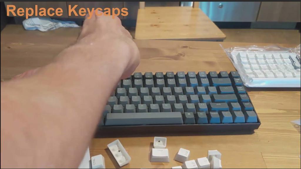 'Video thumbnail for Replace Keycaps'