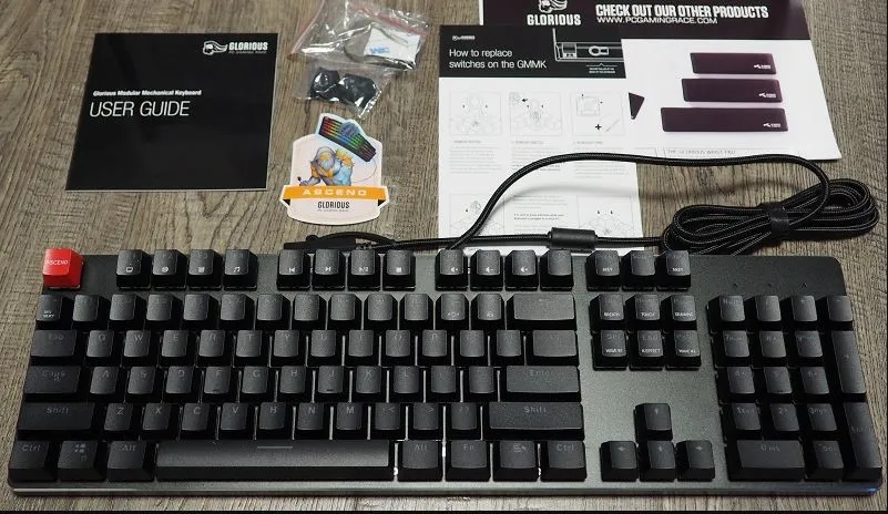 Inside The Box of Glorious GMMK Mechanical Keyboard