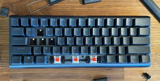 KINESIS Gaming TKO with Kailh BOX Red